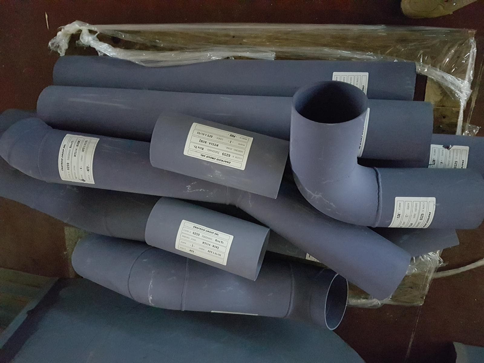 Pipe fittings and bends